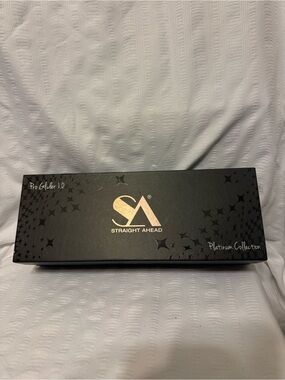 Straight Ahead SA Platinum Collection Pro Glider 1.0 Straightening comb  - Black
